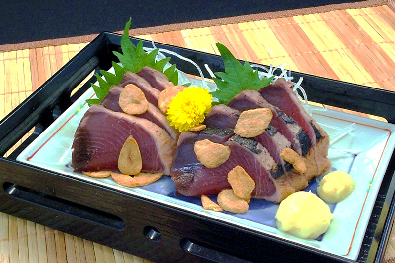 鰹藁焼きのたたき