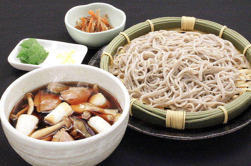 鴨とキノコのつけ汁そば