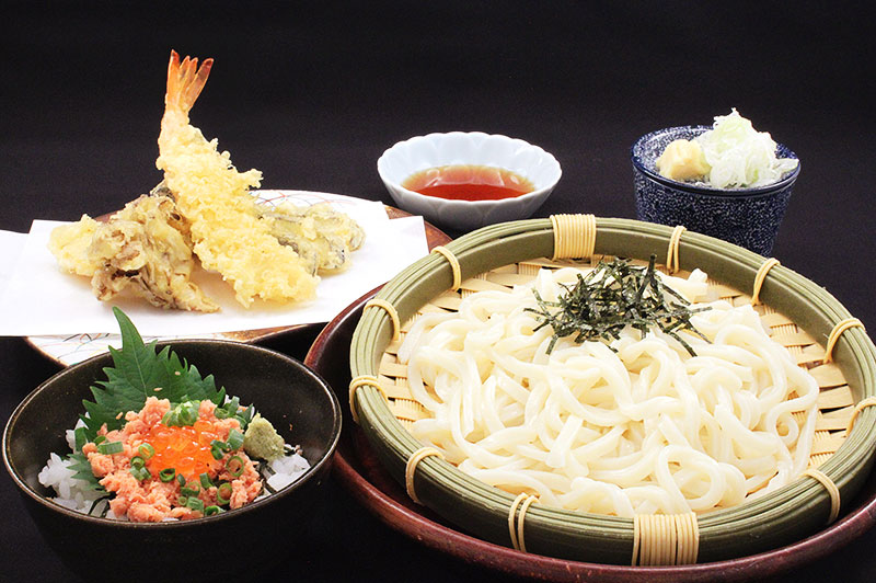 大海老天ざるうどんとミニ鮭親子丼