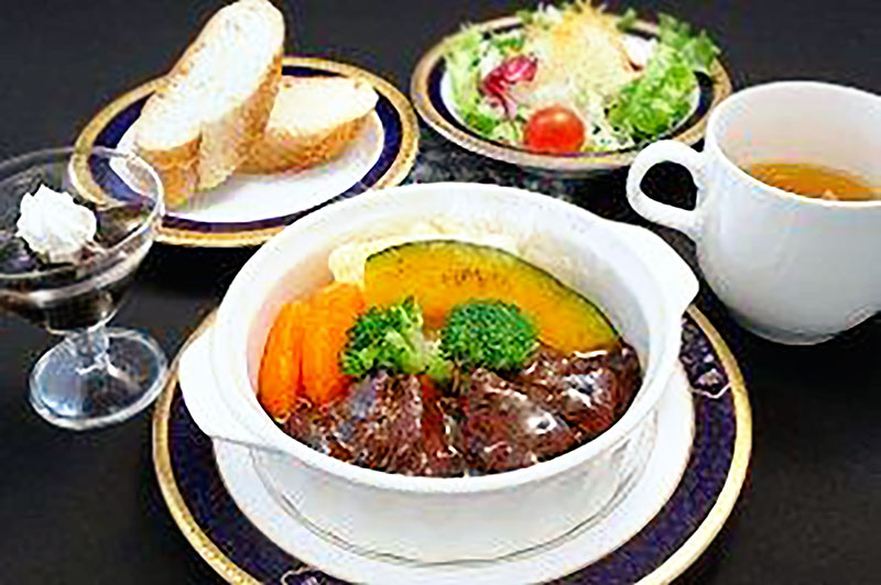 ビーフシチュー