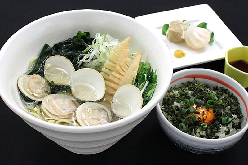 はまぐり塩ラーメン