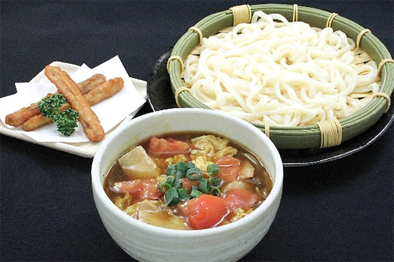 「とちぎのトマト」と卵のカレーつけ汁うどん