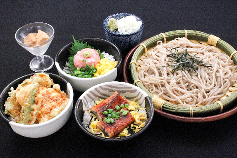 ざるそばと選べるミニ丼